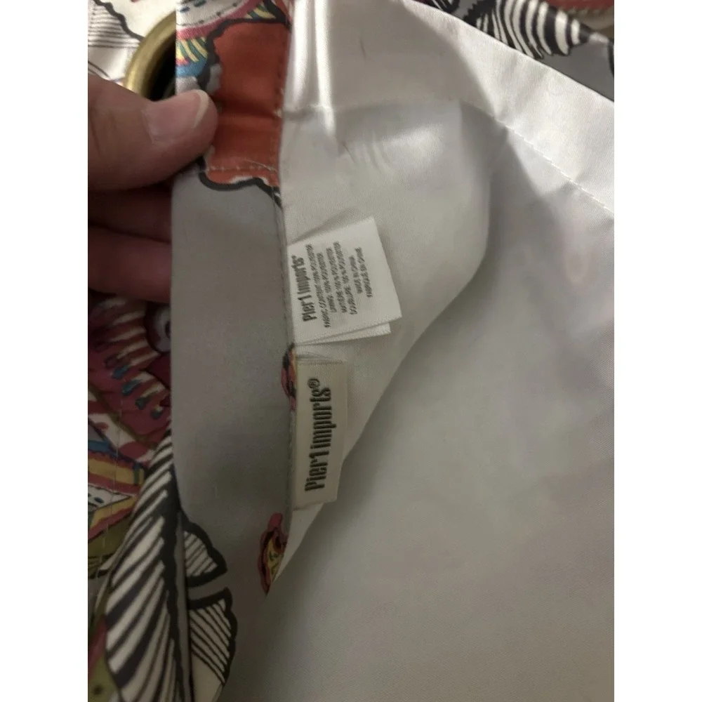 #77Pier One Floral Silver Tone Curtains Grommets 2 Panels 50 x 84 Lined Preowned